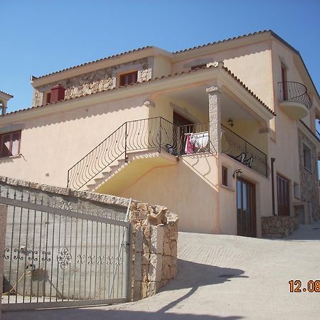 Dimora San Pietro Apartman Budoni Kültér fotó