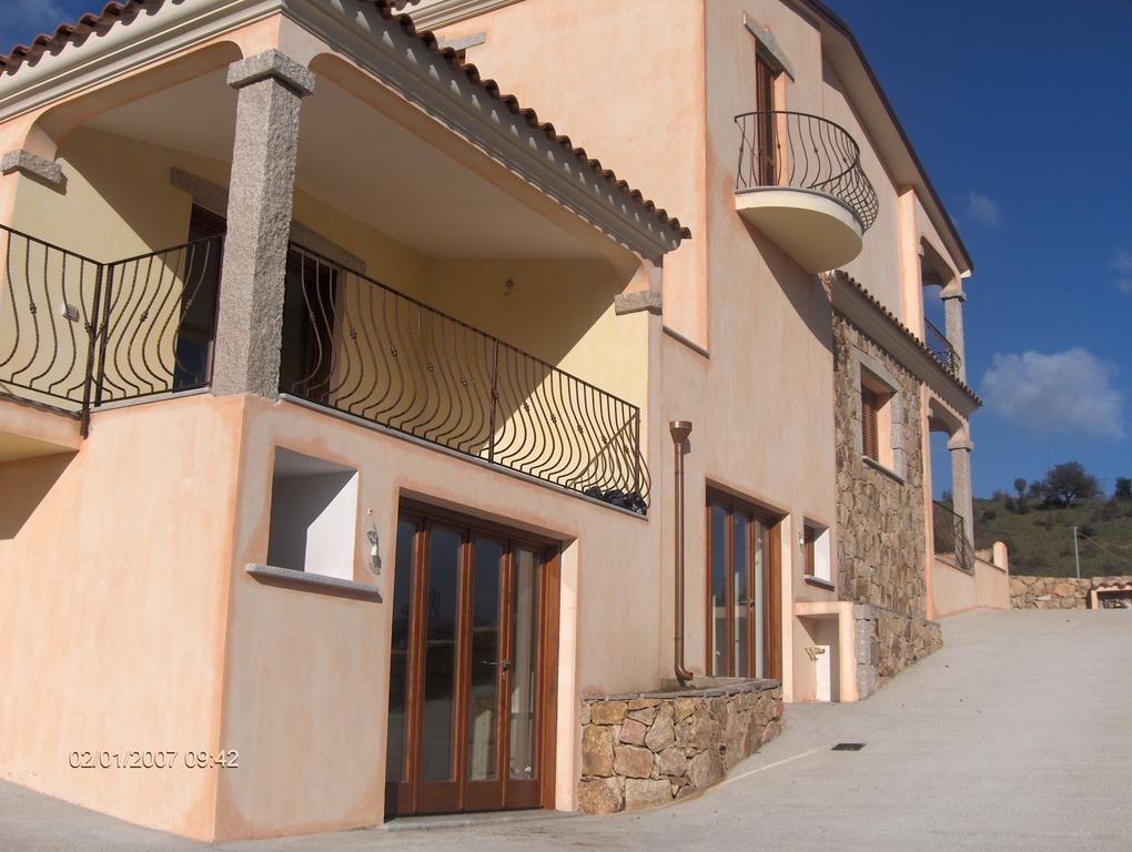 Dimora San Pietro Apartman Budoni Szoba fotó